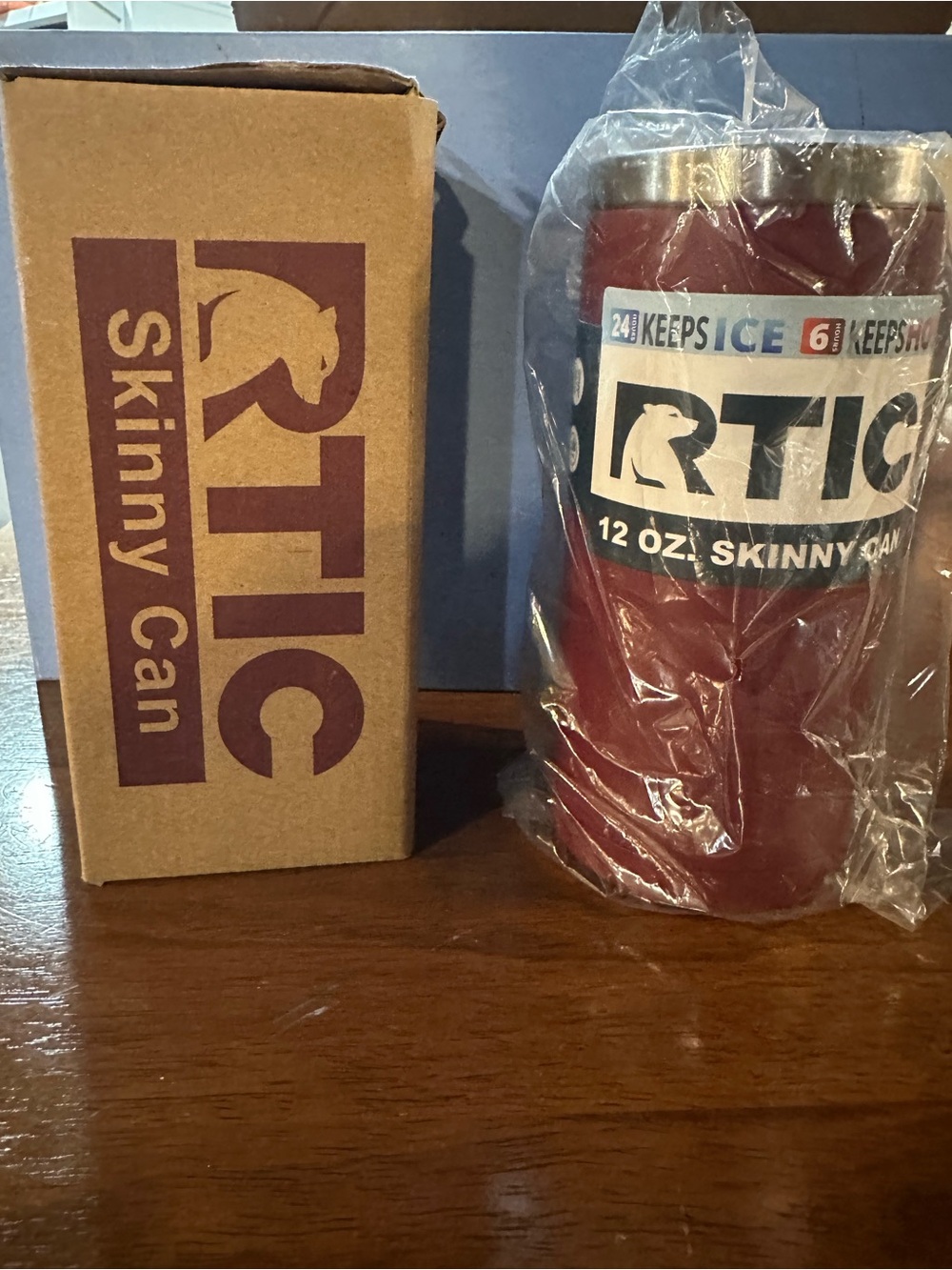 RTIC 12 oz Skinny Can Insulated Holder in Red